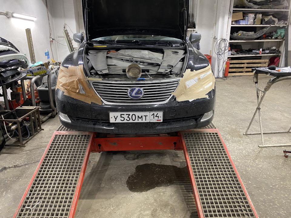 Фото в бортжурнале Lexus LS 600h