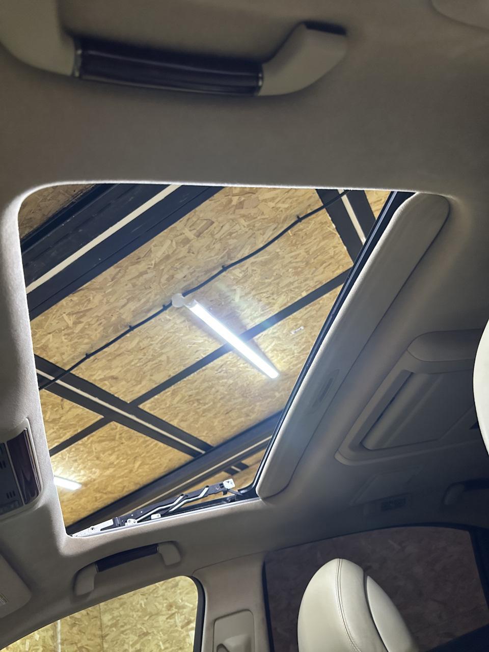 Фото в бортжурнале Lexus LS 600h